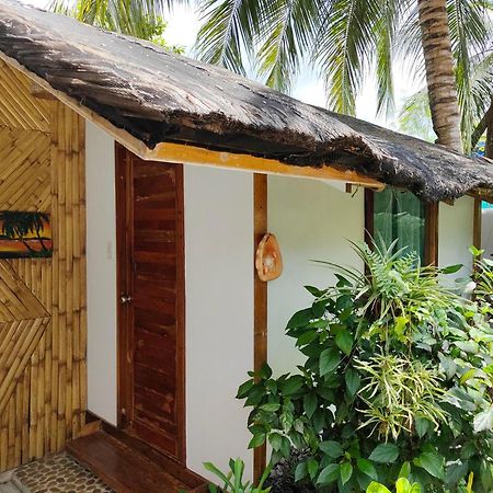Lunazul Guesthouse San Vicente  Exterior photo